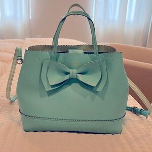 EUC Kate Spade New York  Leather VANDERBILT PLACE GIORGIA BOW SATCHEL